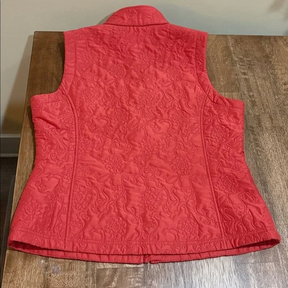 ISIS Quilted Vest Size 8. Orange/ Red color. - Picture 8 of 8